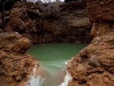 چشمه چاه مبارک فارس + فیلم