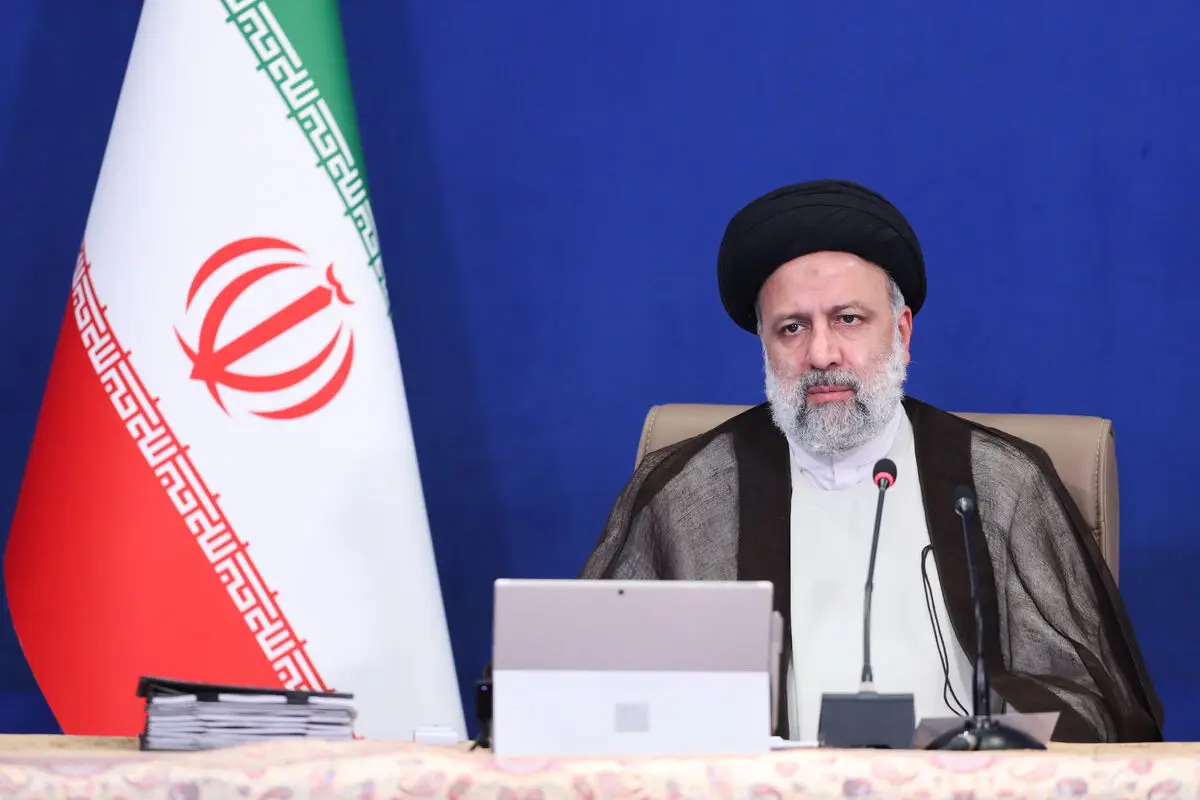 استانداران مسئولیت اصلی تحقق رشد ۸ درصدی اقتصاد را بر عهده دارند/ یکی از مهم‌ترین جلوه‌های عدالت، اقامه عدالت در پرداخت حقوق و دستمزد است