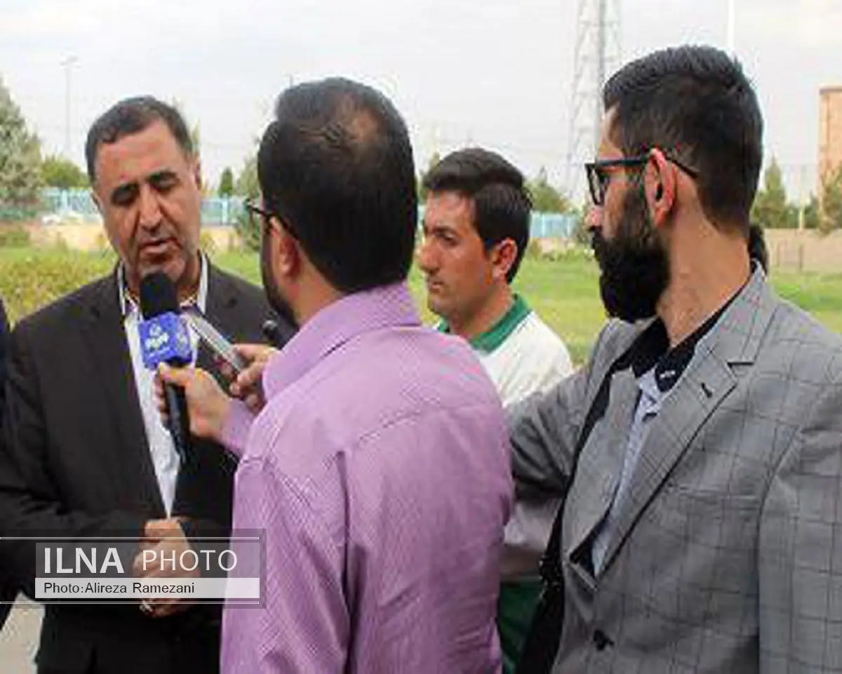 عزم جدی وزیر راه برای اتمام جاده سرچم تا پایان سال 96
