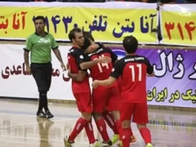 ماهان تندیس ۵ - شهروند ۳؛ قمی‌ها همچنان می‌تازند