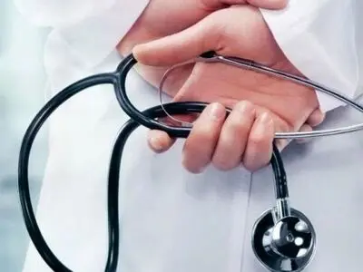 شکایت از پزشک چگونه و از طریق چه مراجعی امکان‌پذیر است؟
