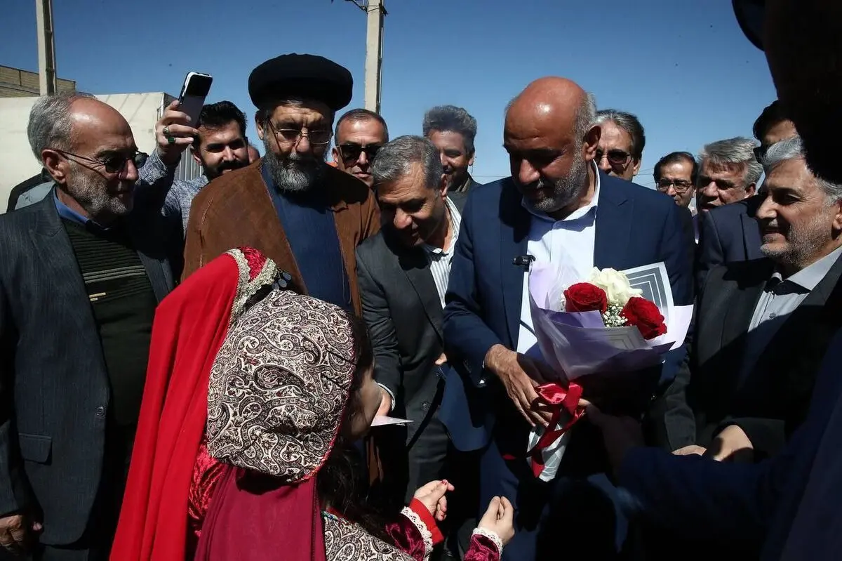  وزیر تعاون، کار و رفاه اجتماعی وارد میانه شد