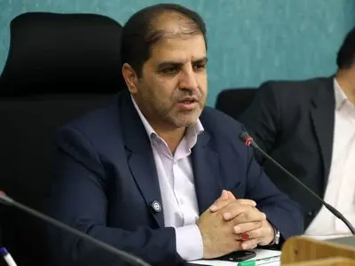 دشمن درصدد مقابل هم قرار دادن مردم است