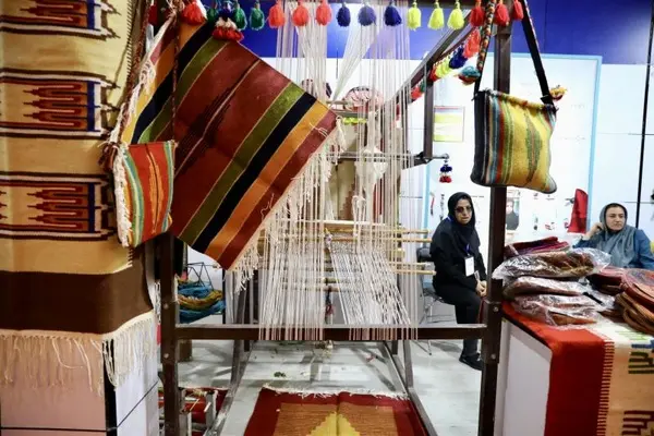 ۳ صنعتگر خوزستانی به نمایشگاه سراسری صنایع‌دستی اصفهان اعزام شدند