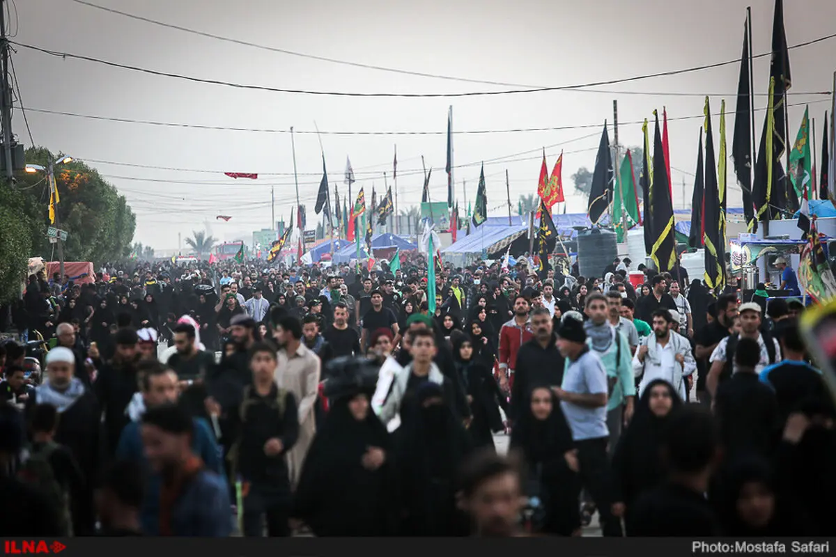 آمادگی ۱۲ هزار ناوگان حمل‌ونقل برای بازگشت زائران اربعین/توزیع روزانه ۱۰۰ تا ۲۰۰ هزار غذا بین زائران در مرزها