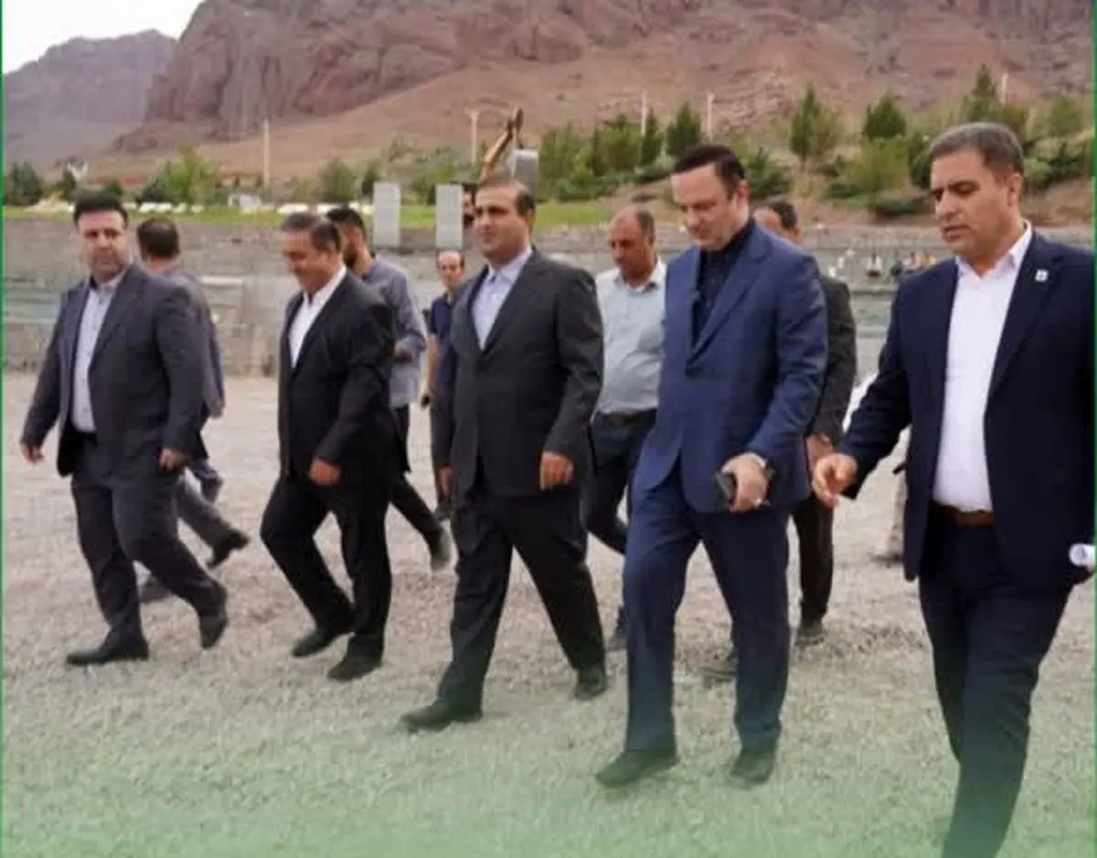 بازدید دبیر شورایعالی مناطق آزاد کشور از مجموعه ورزش های ساحلی ارس