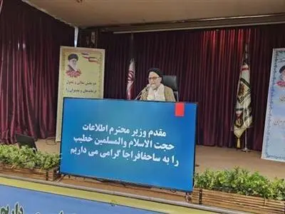  وزیر خارجه آمریکا مثل دوره‌گردها می‌چرخد و به دنبال یک آتش‌بس آبرومندانه است