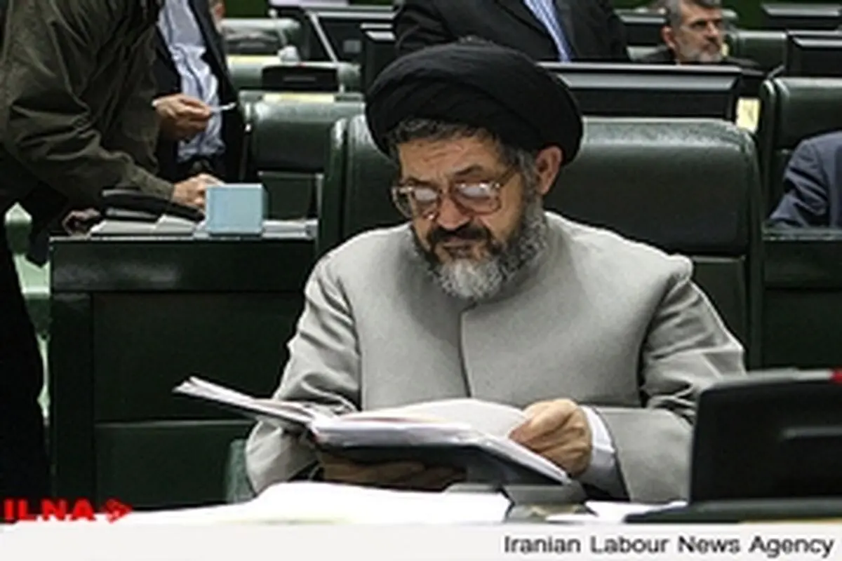 مجالس ما در نظارت همچنان ضعیف‌ هستند / برخی نماینده‌ها٬ ابتدایی‌ترین امور مجلس را نمی‌شناسند