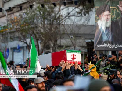 بدرقه لاله‌های آسمانی؛ جزییات تشییع ۱۲ شهید در تبریز