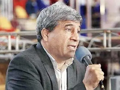 هادی عامل عزادار شد
