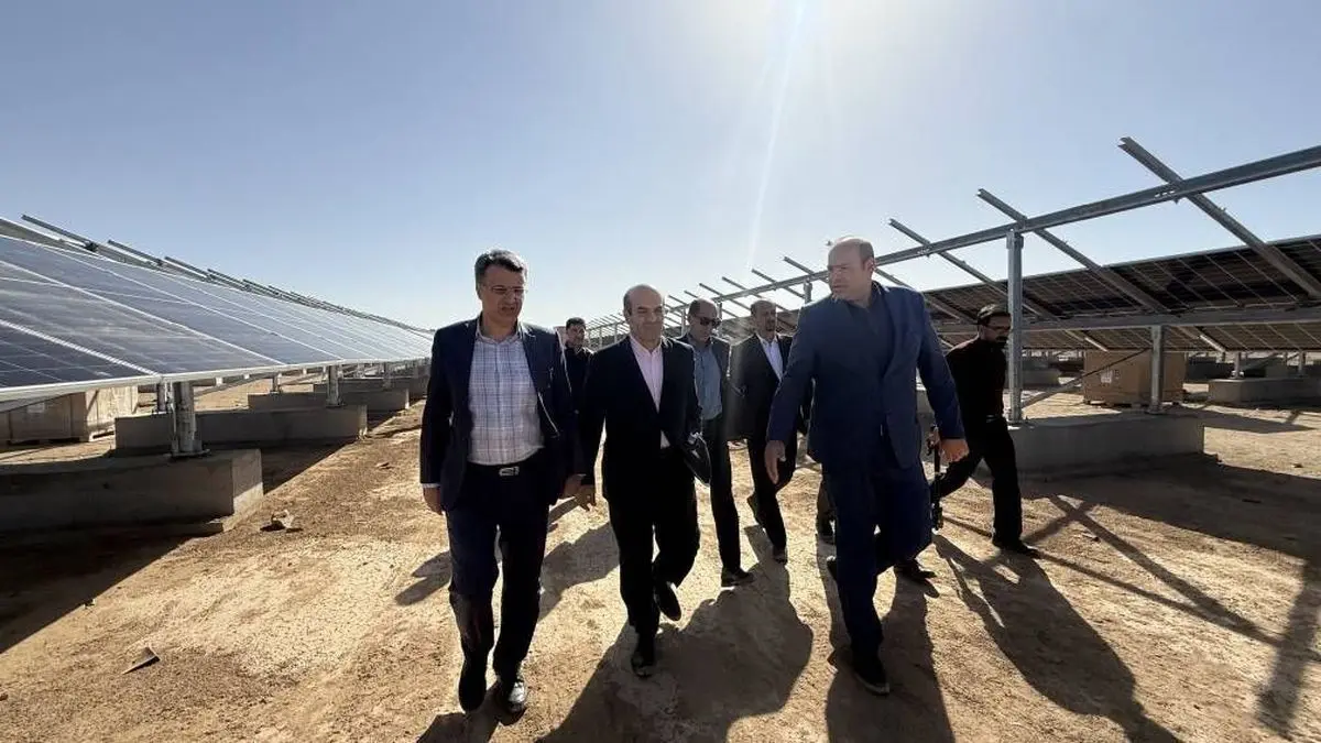 دولت چهاردهم به اندازه ۲۰ سال گذشته نیروگاه تجدیدپذیر ساخت