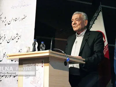 باستان‌شناسان سربازانی‌اند که بی‌هیچ چشمداشتی کار می‌کنند