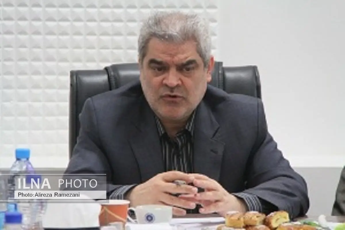 امضای قرارداد ایران خودرو دیزل و بنز در روزهای آینده / قبول شرایط ایران از سوی رنو