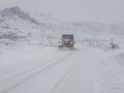 تردد در همه محورهای استان  برقرار است