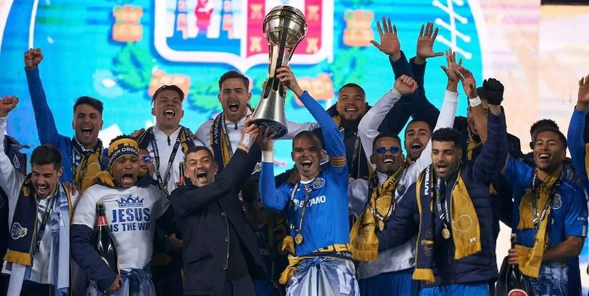 جشن قهرمانی پورتو با حضور طارمی