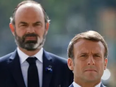 French PM Edouard Philippe resigns as Macron plans new team