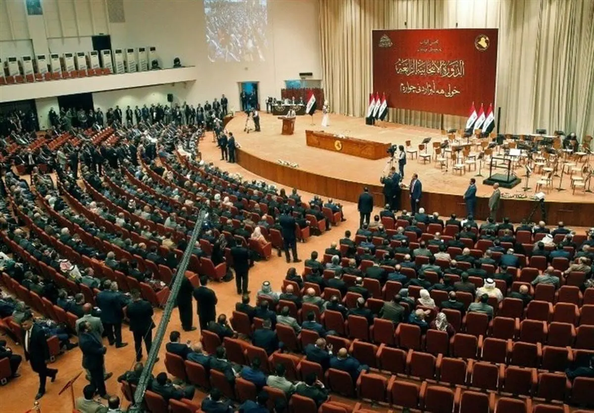 آغاز جلسه نخست پارلمان ششم عراق؛ انتخاب رئیس مجلس و تعیین جهت‌گیری سیاسی جدید