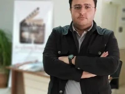 نمایش فیلم‌های تجسمی در ۷ روز و ۳ سانس