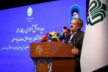 هزار مدرسه در دست ساخت داریم