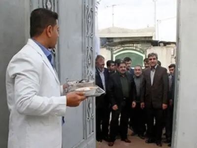 میانگین پیشرفت بازسازی مناطق زلزله زده دشتستان ۹۰درصد است
