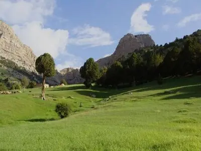 تعطیلی تفرجگاه‌های درگز در روز جمعه 