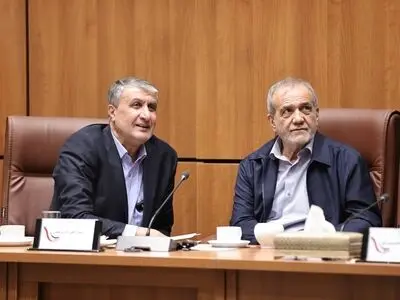 قصد ما از گسترش این صنعت، پاسخ‌گویی به نیازهای مردم است؛ نه تولید سلاح