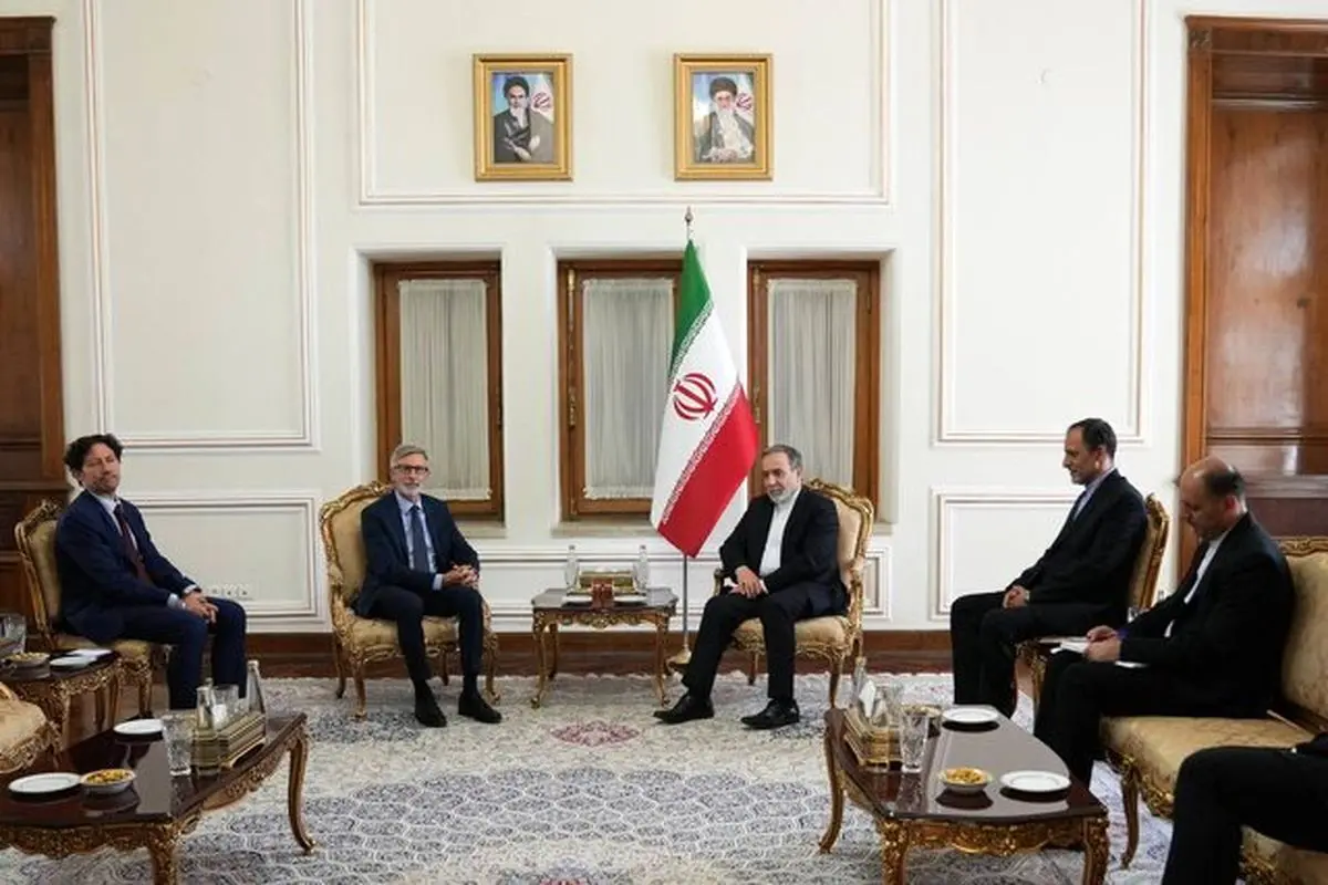 دیدار سفیر جدید فرانسه با عراقچی