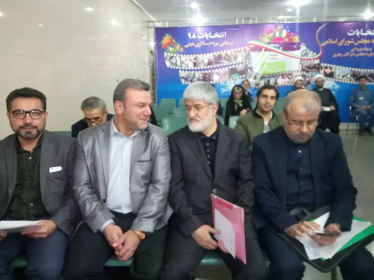 مطهری برای ثبت‌نام در انتخابات مجلس به وزارت کشور آمد 