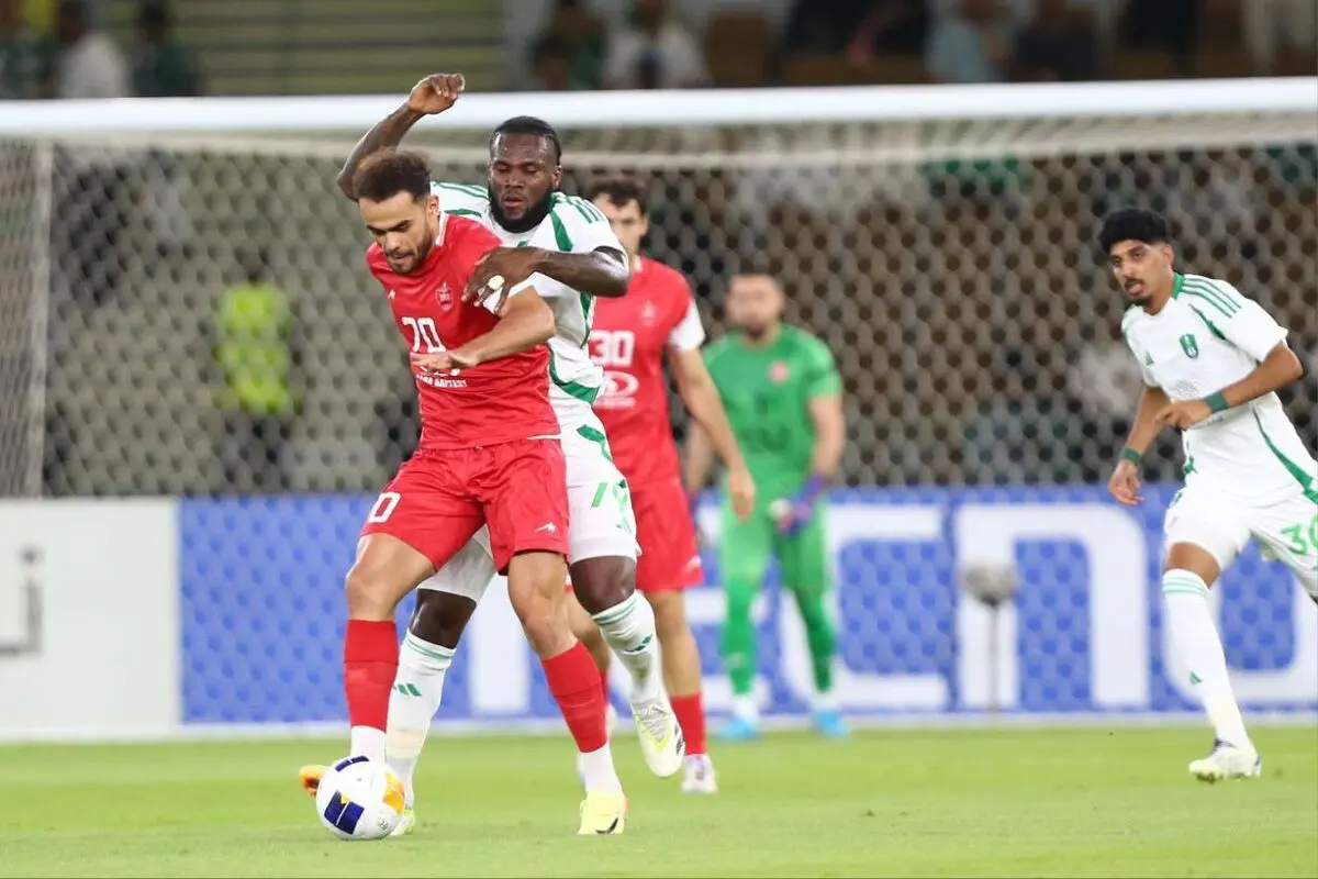 پرسپولیس جانشین اوستون اورونوف را مشخص کرد