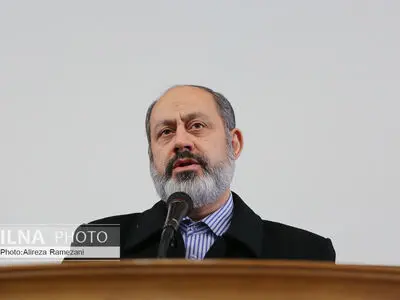 اولین همایش قانون گذاری مادرانه