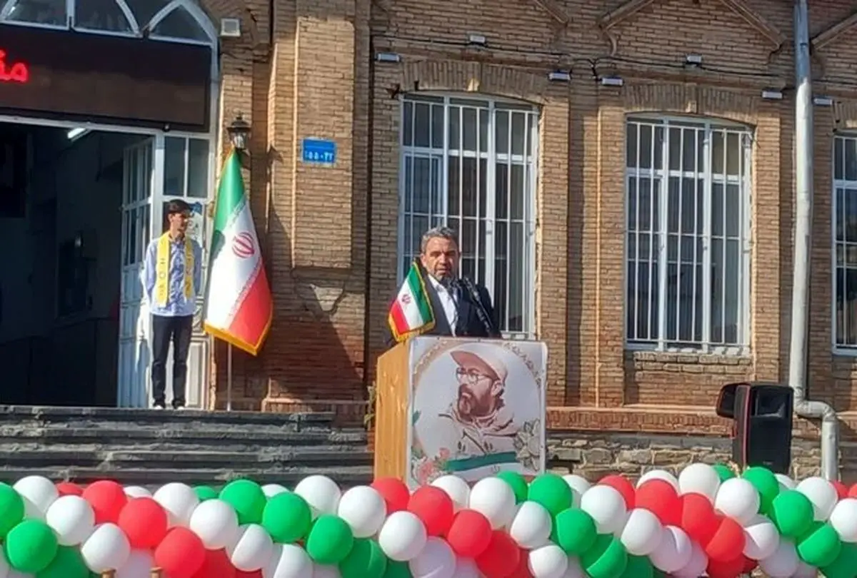 آغاز سال تحصیلی جدید در آذربایجان غربی با نواخته شدن زنگ مهر/۶۵۱ هزار دانش آموز راهی مدرسه شدند
