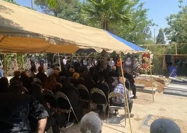 پیکر شاپور رحیمی خواننده و نوازنده عود در خانه ابدی آرام گرفت+عکس