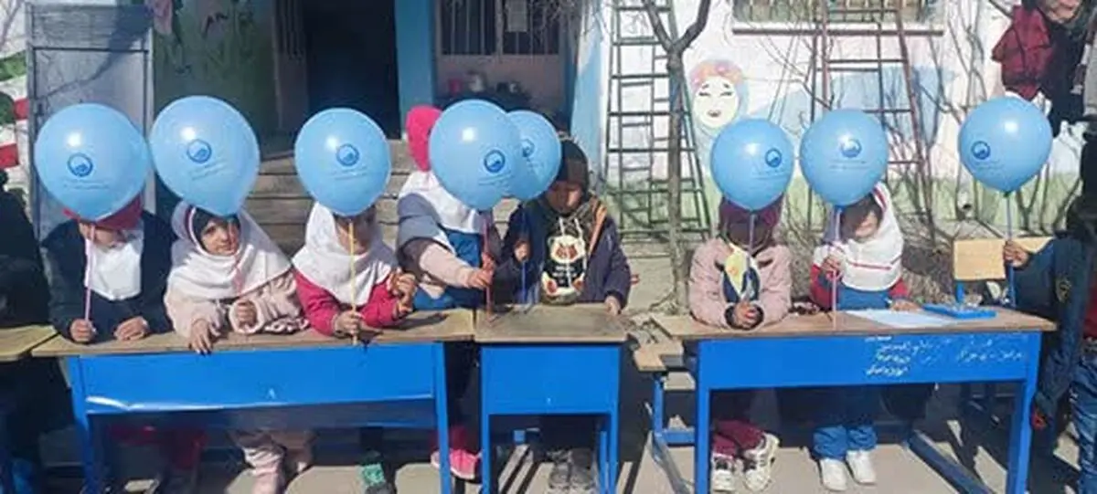 امداد رسانی فرهنگی شرکت آب و فاضلاب خوی به زلزله زدگان