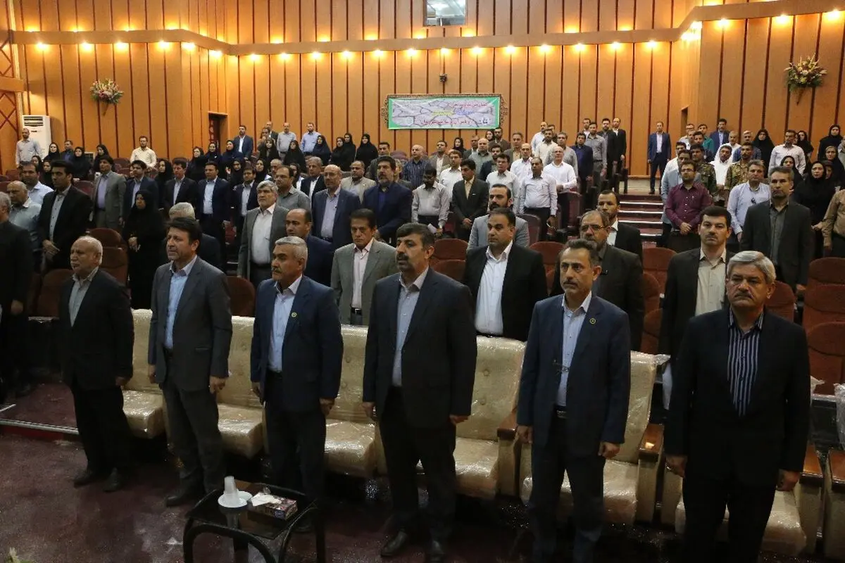 سمینار ملی خشکسالی و اثرات آن بر سلامت شهروندان در اهواز
