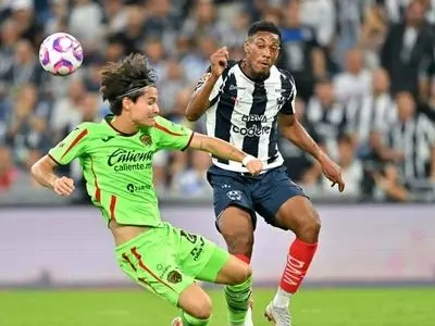 ستاره سابق یونایتد راهی بیمارستان شد