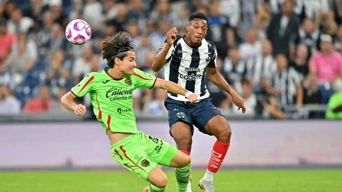 ستاره سابق یونایتد راهی بیمارستان شد