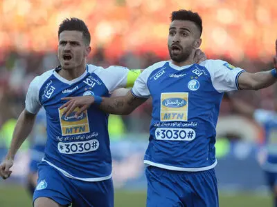 ویدیو: گل اول استقلال به پرسپولیس توسط مطهری؛ لک سورپرایز شد