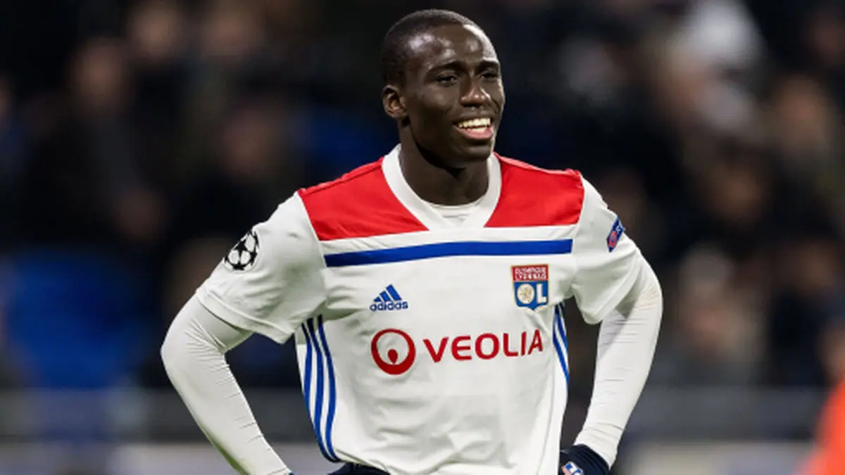 توافق رسمی مندی با رئال مادرید