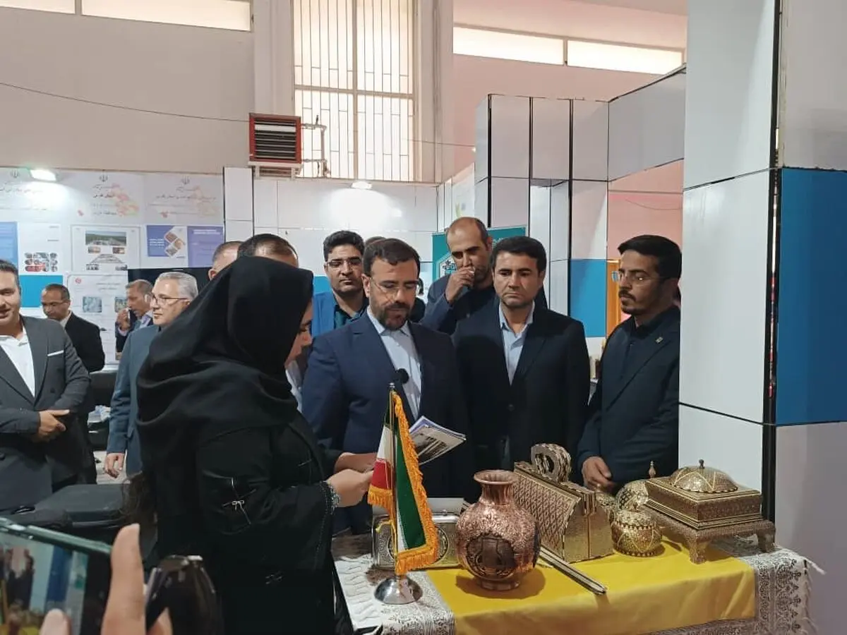 ۱۲۰ فرصت سرمایه‌گذاری فارس در قالب کتابچه راهنما تعریف شد