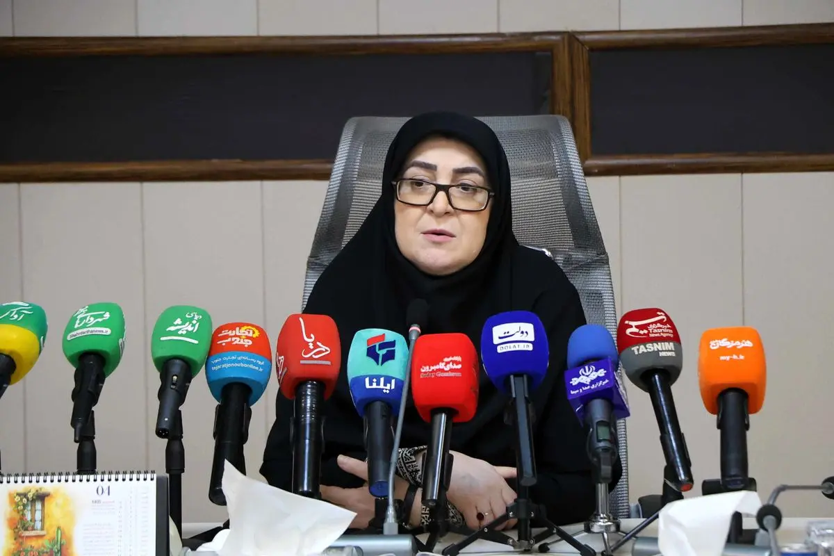 مهاجرانی: پیگیری مشکلات ساکنان ابوموسی در دستور کار دولت است؛ رسانه‌ها در مدیریت مطالبات جامعه نقش‌آفرین باشند +فیلم