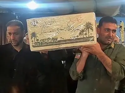پیکر پاک شهید عبدالله حری قلعه خلیلی امروز در اهواز به سوی زادگاهش شوش تشییع شد