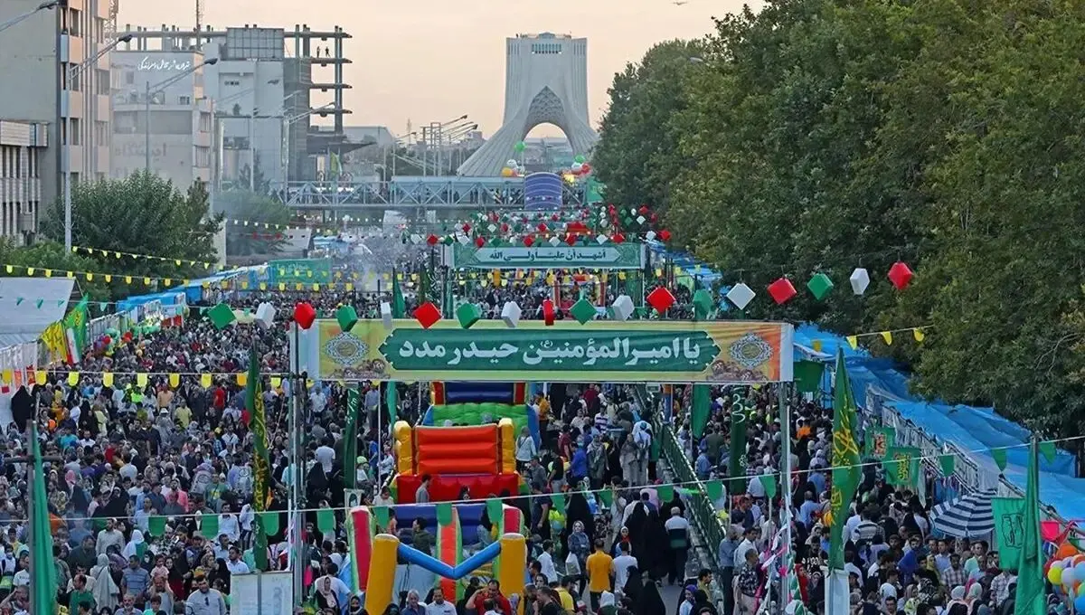 غدیر در خیابان انقلاب؛ از نقالی و سرود تا مواکب اطعام