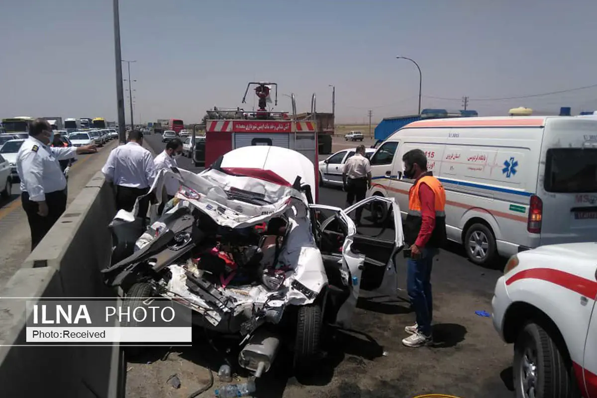 دو سانحه تصادف در یزد 11 مصدوم برجای گذاشت