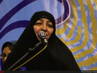 دستمزد کارگران کفاف زندگی آ‌نها را نمی‌دهد/ کسی نمی‌تواند زنان را از حقوق‌شان محروم کند