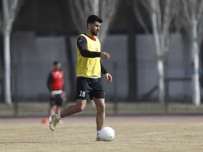کری بازیکنان پرسپولیسی استقلال خوزستان بعد از برد استقلال (عکس)