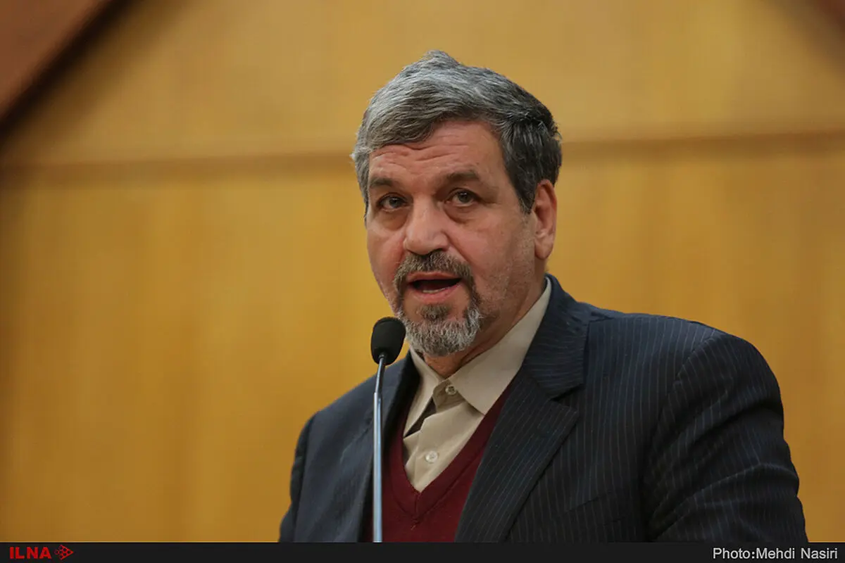 در حکم محمود صادقی تجدیدنظر شود