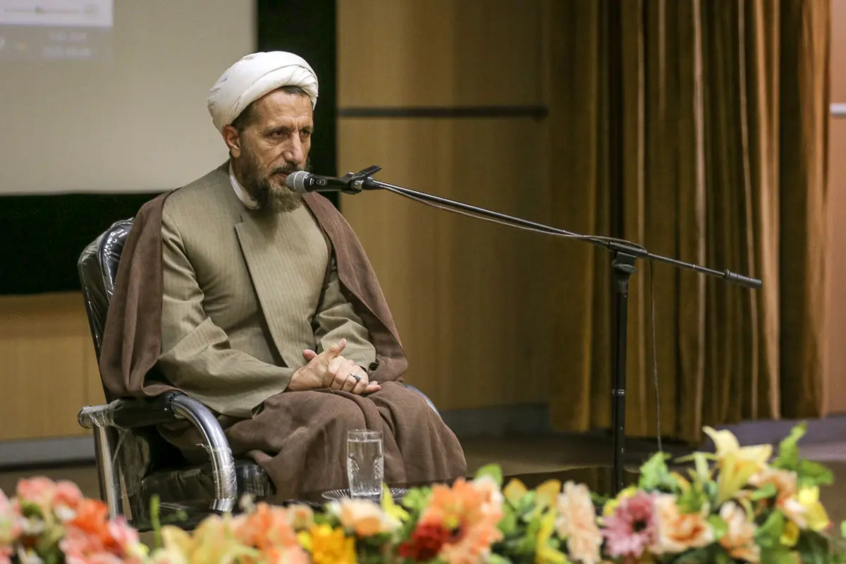نقش تزکیه در آموزش و پرورش نباید کمرنگ شود