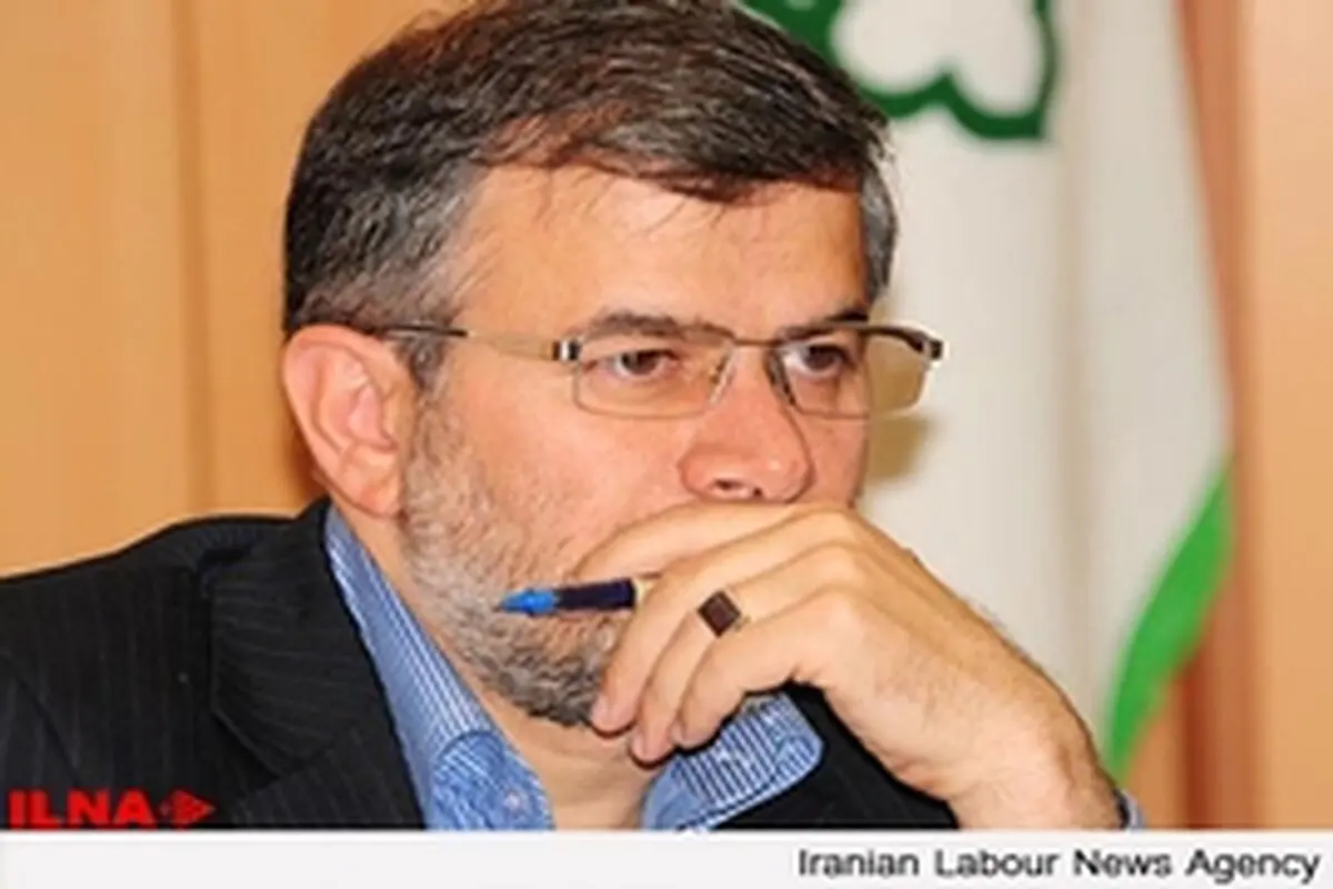 واژه «پنجه بوکس» را در مورد کشته شدن کارگر خدماتی به کار نبرید
