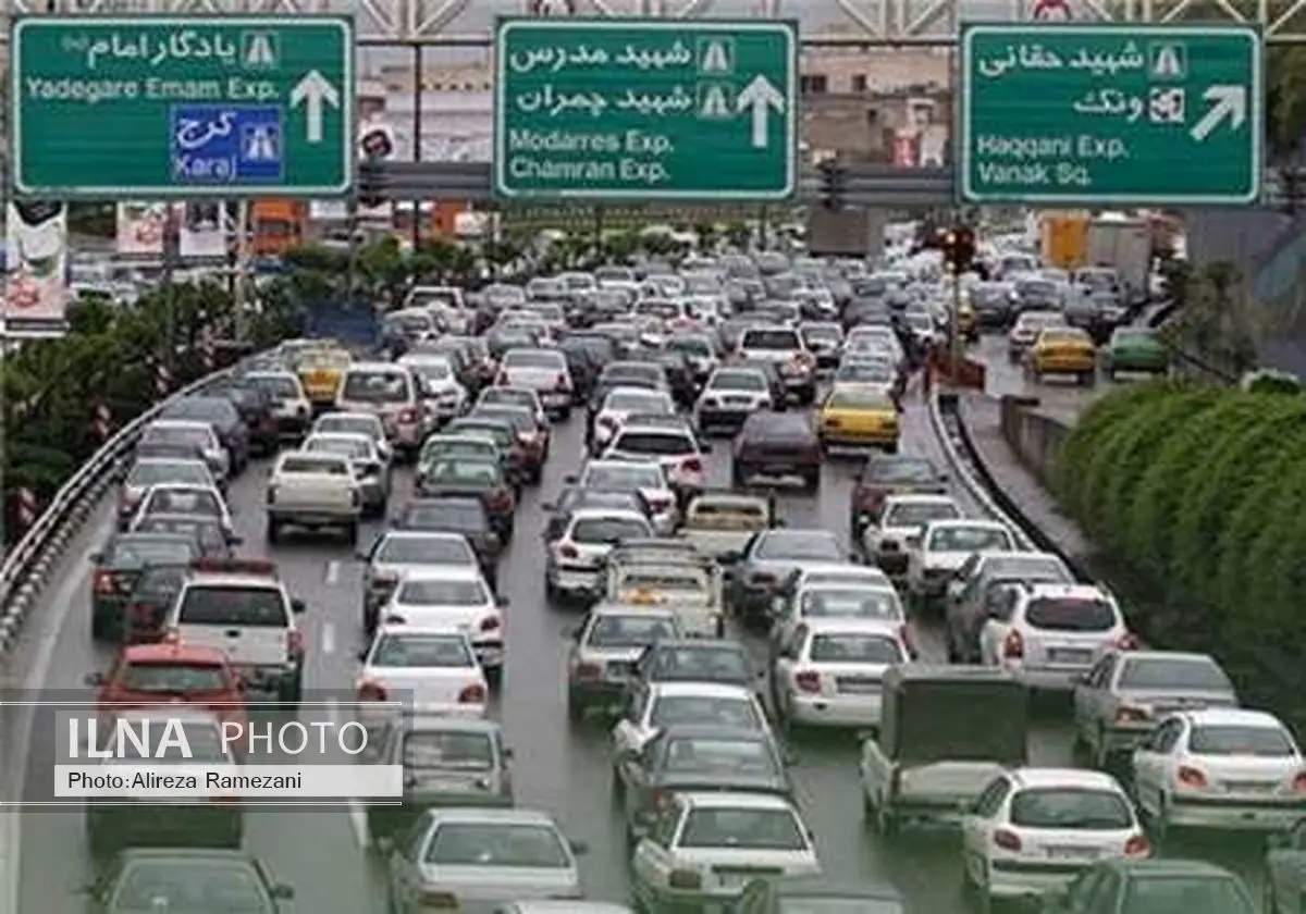 ترافیک نیمهسنگین در باند جنوبی آزادراه تهران – کرج