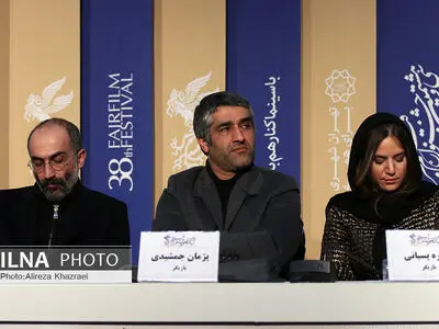 حجازی‌فر: رویایی در بازیگری ندارم/ مدقق: دوزیست تماشاگر را فریب نمی‌دهد/جمشیدی: تئاتر آخرم سخت‌تر از دربی سرخابی بود